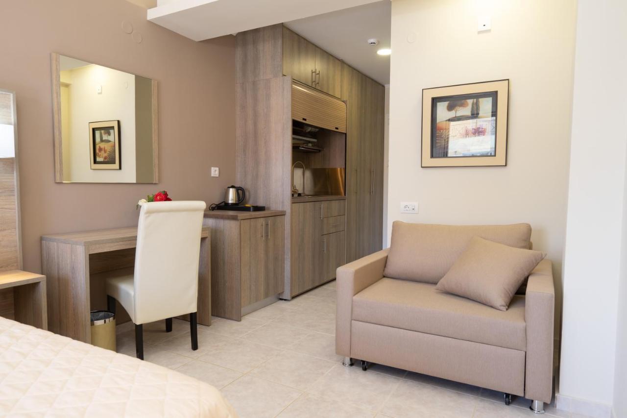 Diamanto Complex Aparthotel Karavomylos Exteriör bild