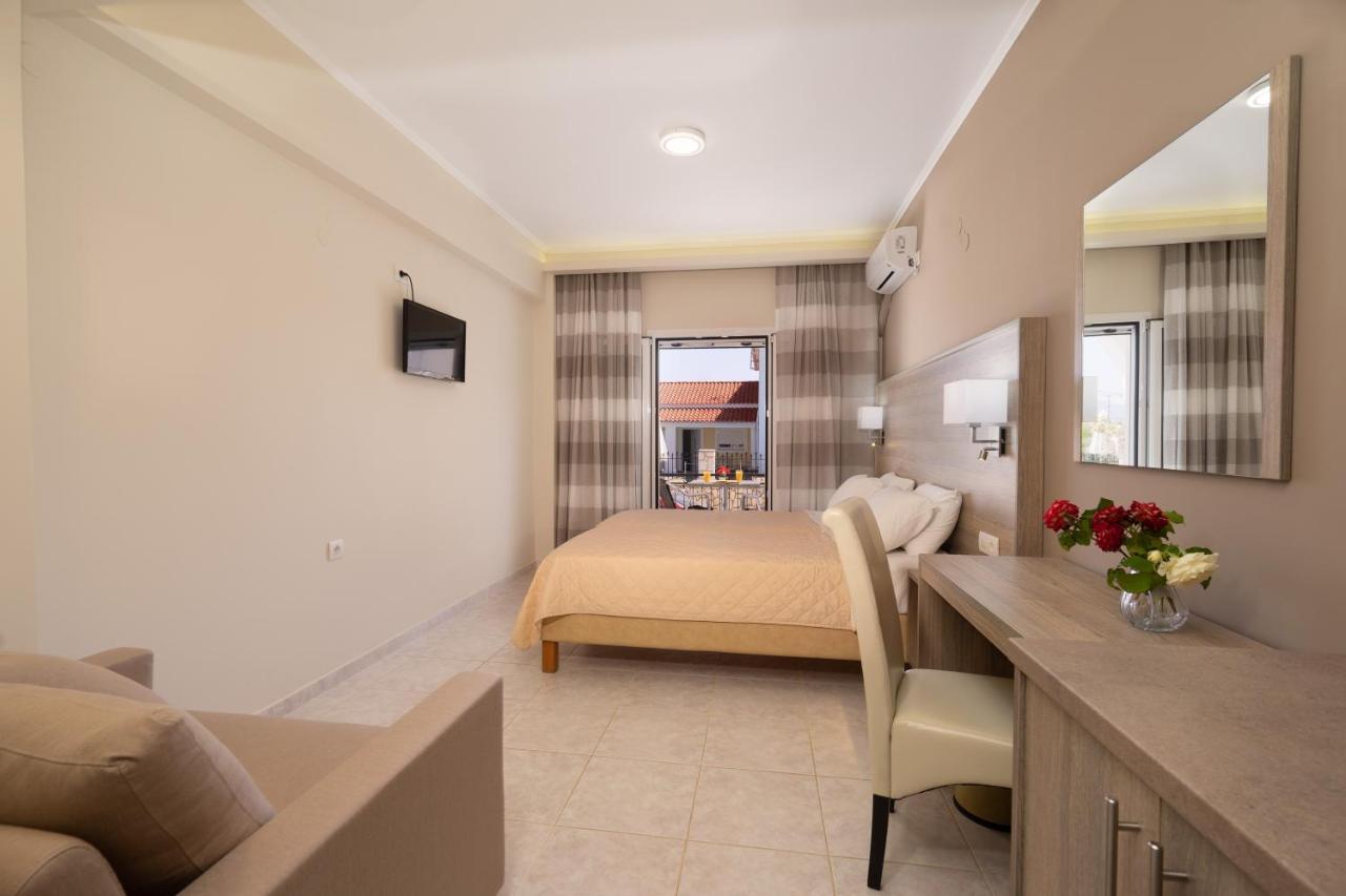 Diamanto Complex Aparthotel Karavomylos Exteriör bild